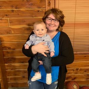 Meet your Posher, Holley